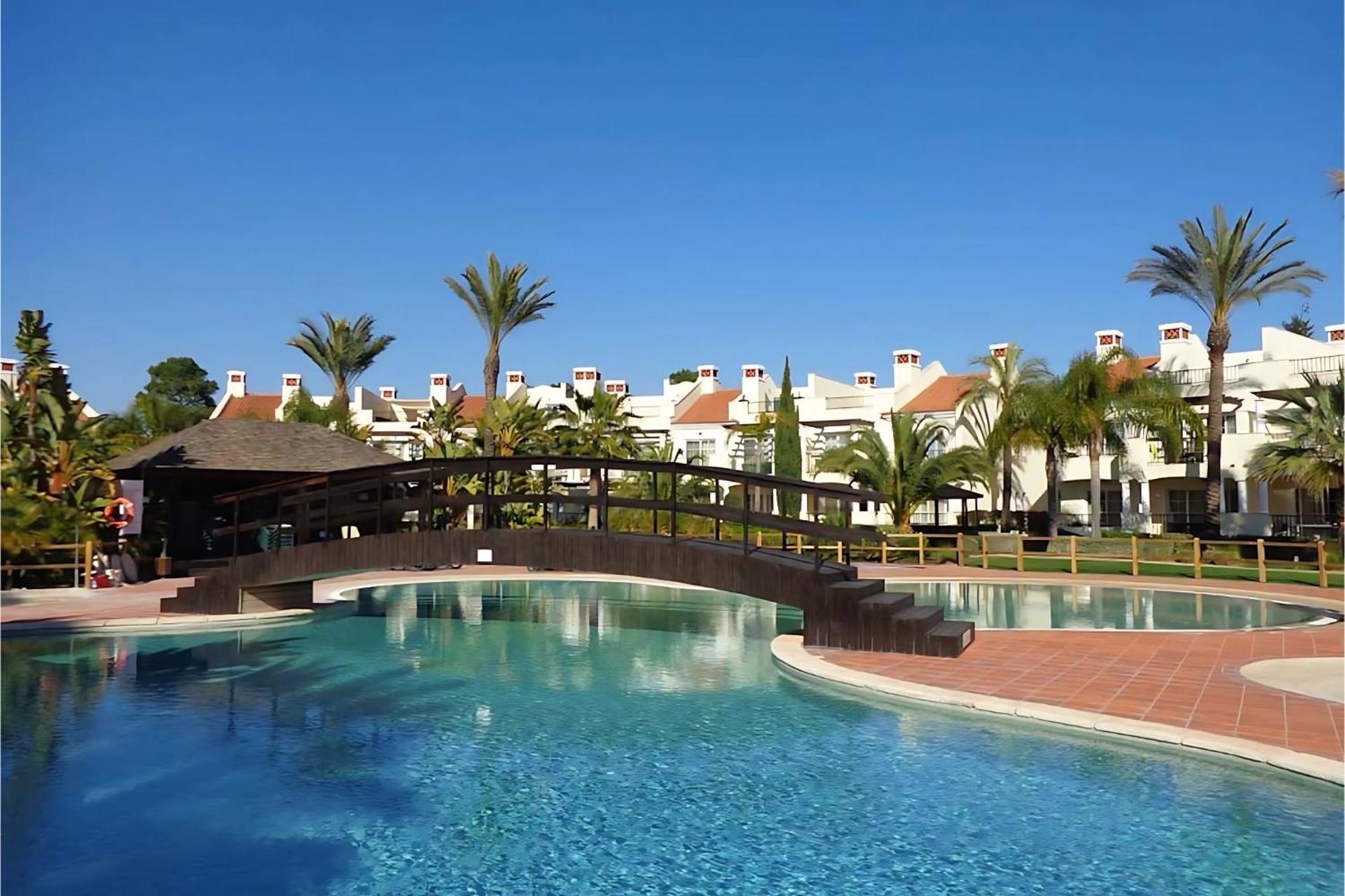 Luxury 3 Bedroom Apartment On Gated Complex Quarteira Exteriér fotografie